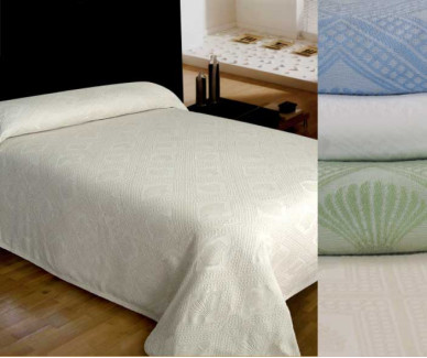 120" x 116" Avalon Bedspread, King Size - White