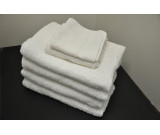 20" x 40" 5.5 lb. White Azul 12S Bath Towel